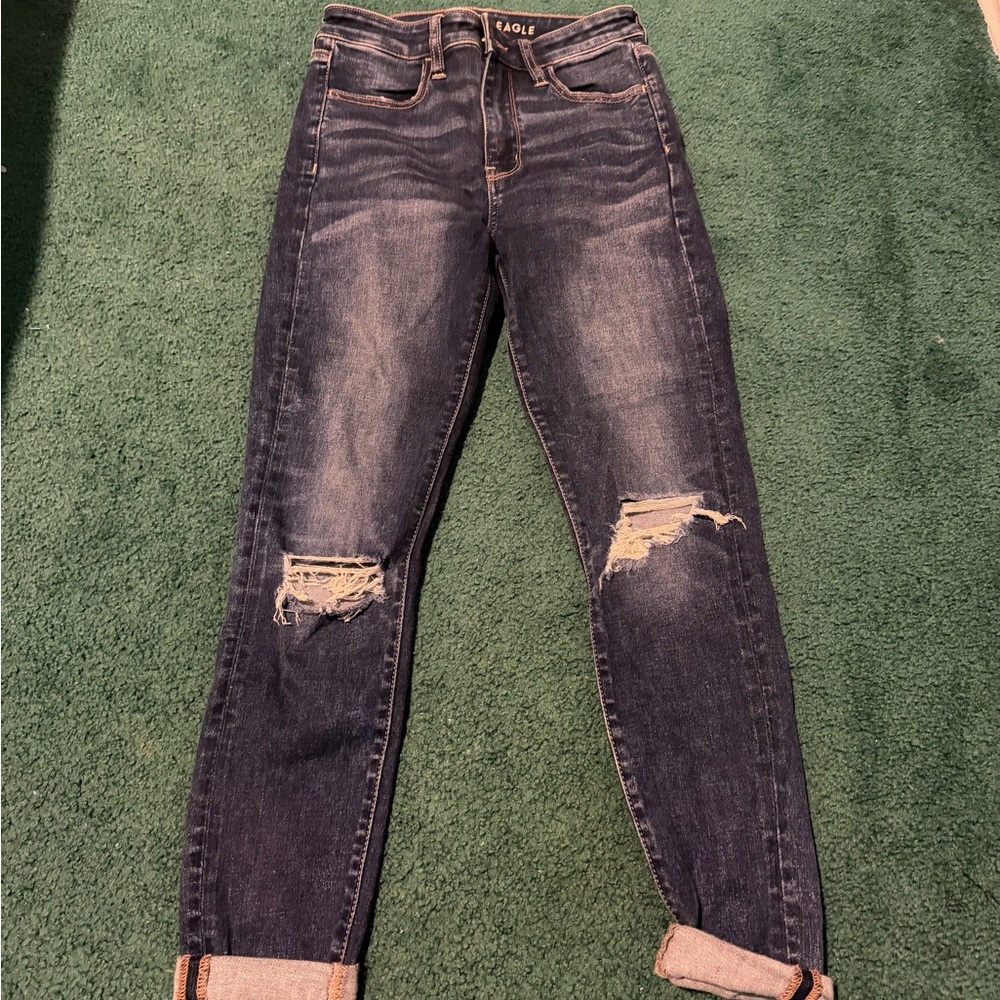 American Eagle Women's Distressed Blue Jeans